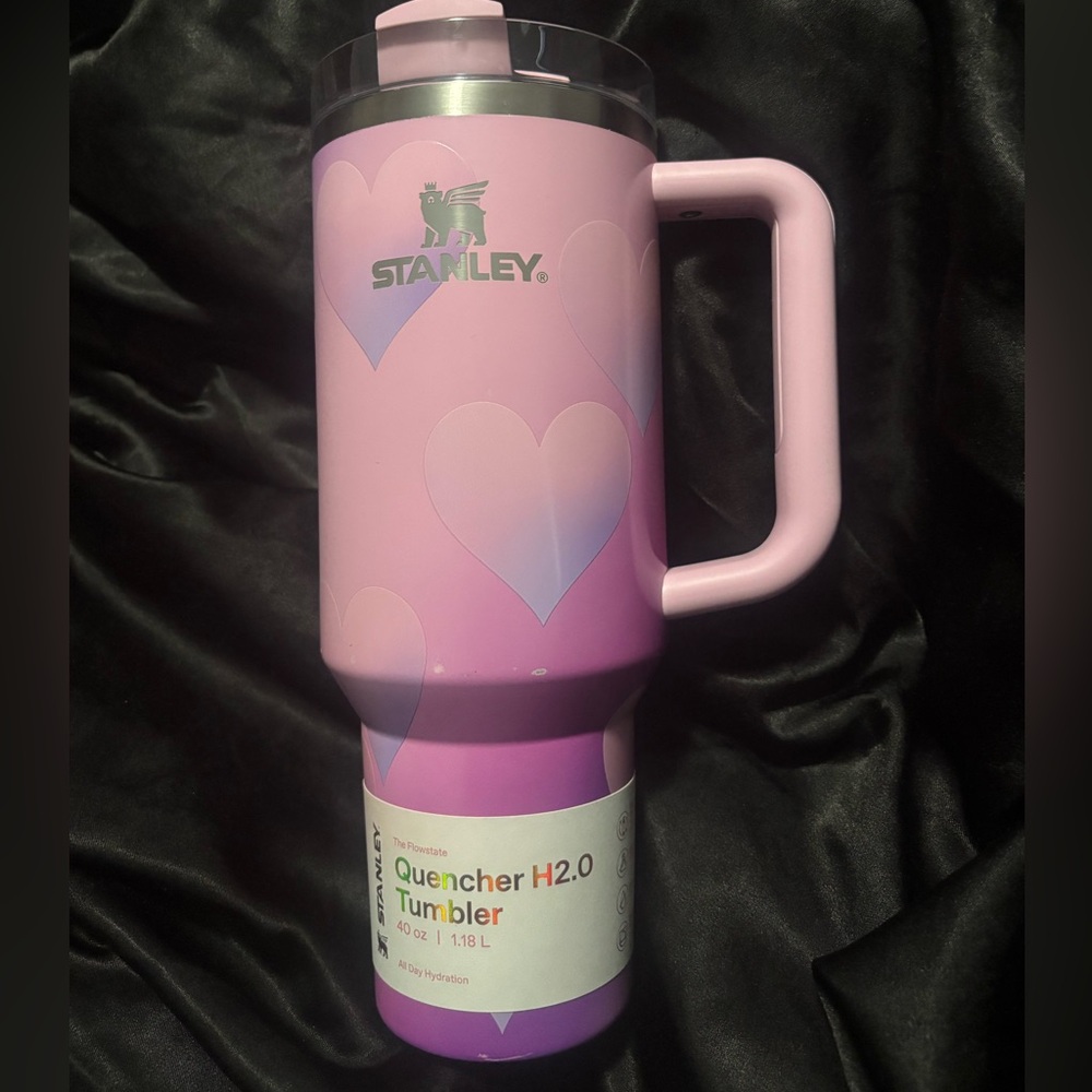 2026 Stanley Pink Heart 40oz Tumbler
